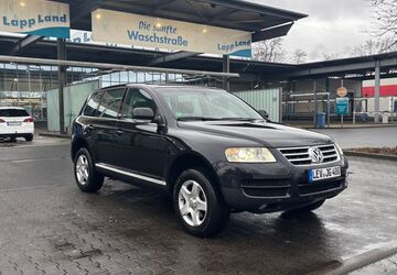 VW Touareg 240.000 km 3.000 &euro; Leverkusen 51373