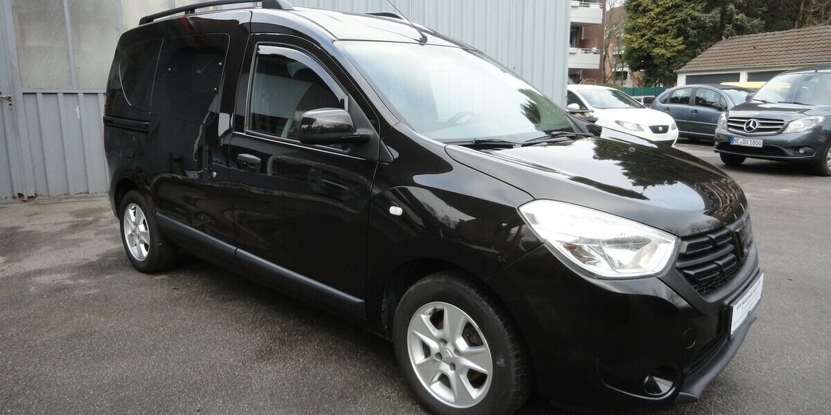 Dacia Dokker Comfort 1,6 Navi Klima SHZ R.Kamera 1.Hd 162.000 km 8.490 &euro; Neuss 41462