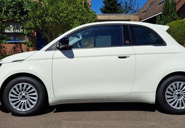 Fiat 500e 6.050 km 18.490 &euro; Grevenbroich 41516