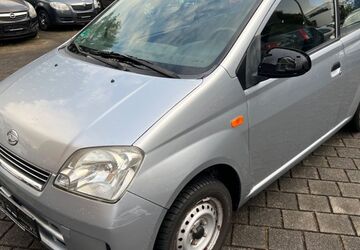 Daihatsu Cuore 122.000 km 999 &euro; Neuss 41462