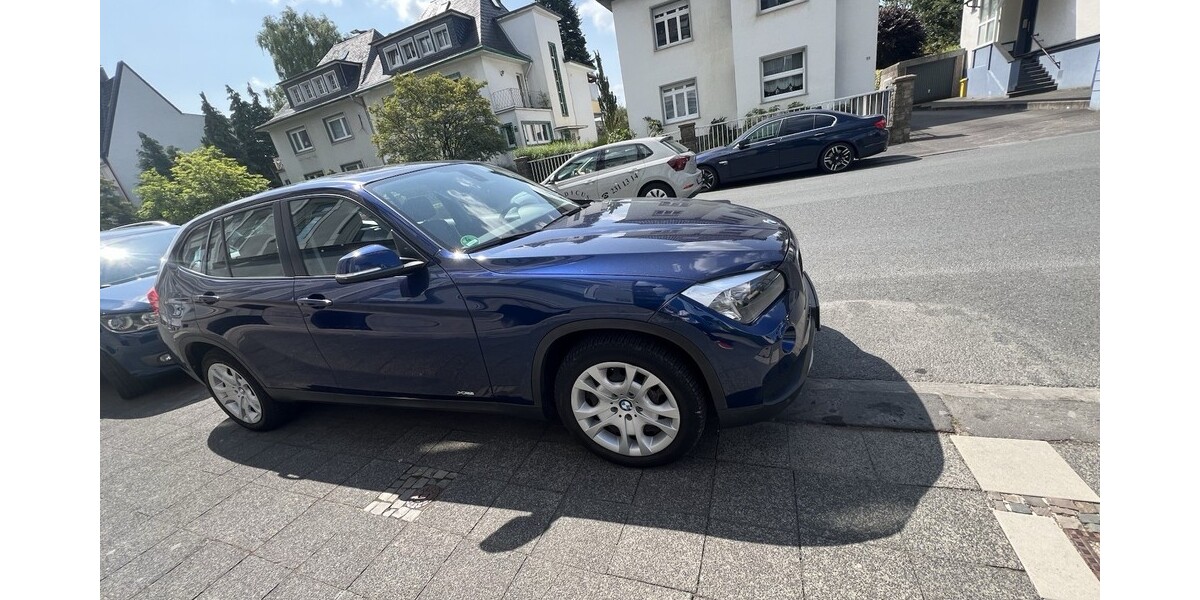BMW X1 68.000 km 14.500 &euro; Solingen 42651