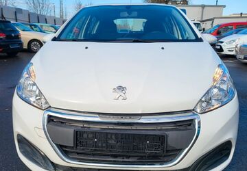 Peugeot 208 84.267 km 9.990 &euro; Düsseldorf 40597