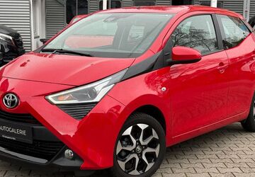 Toyota Aygo (X) 21.450 km 13.450 &euro; Köln 51109