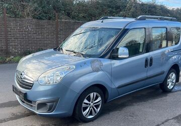 Opel Combo 179.000 km 4.900 &euro; Köln 50739