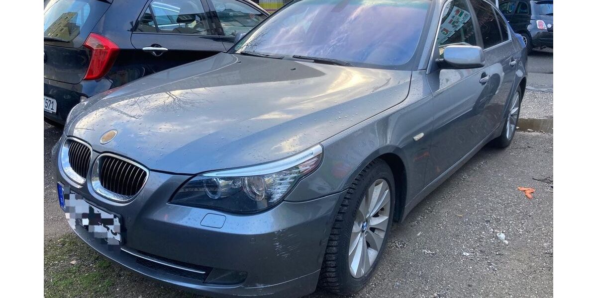 BMW 523 90.000 km 8.900 &euro; Köln 50670