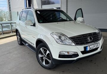 SsangYong REXTON 140.000 km 10.500 &euro; Düsseldorf 40472