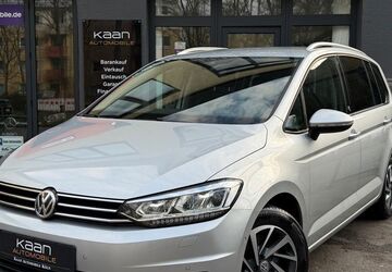 VW Touran 92.000 km 16.499 &euro; Köln 51107