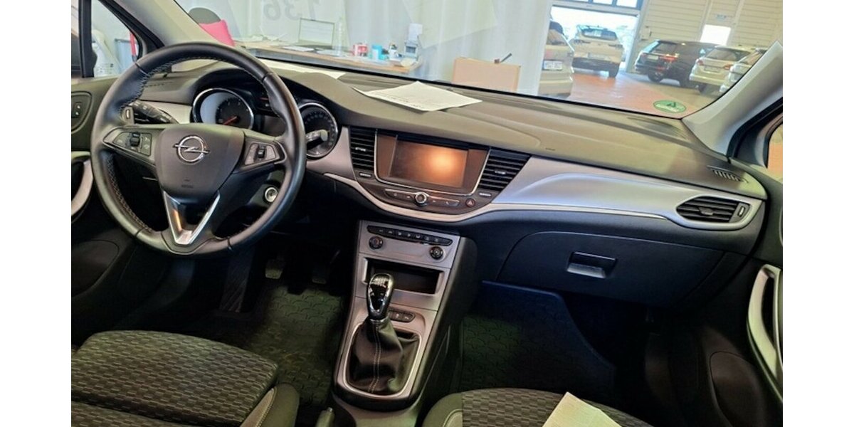 Opel Astra Klima Navi Temp CarPlay GARANTIE 28.000 km 28.000 km 14.900 &euro; Erftstadt 50374