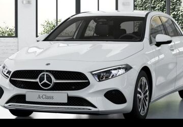 Mercedes-Benz A 180 9.900 km 36.990 &euro; Düsseldorf 40470