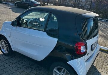 Smart ForTwo 26.500 km 9.800 &euro; Köln 51149
