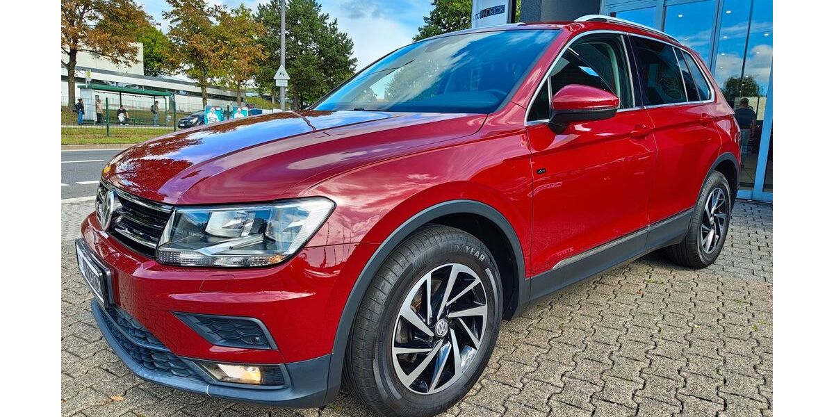 VW Tiguan 97.864 km 21.990 &euro; Remscheid 42855