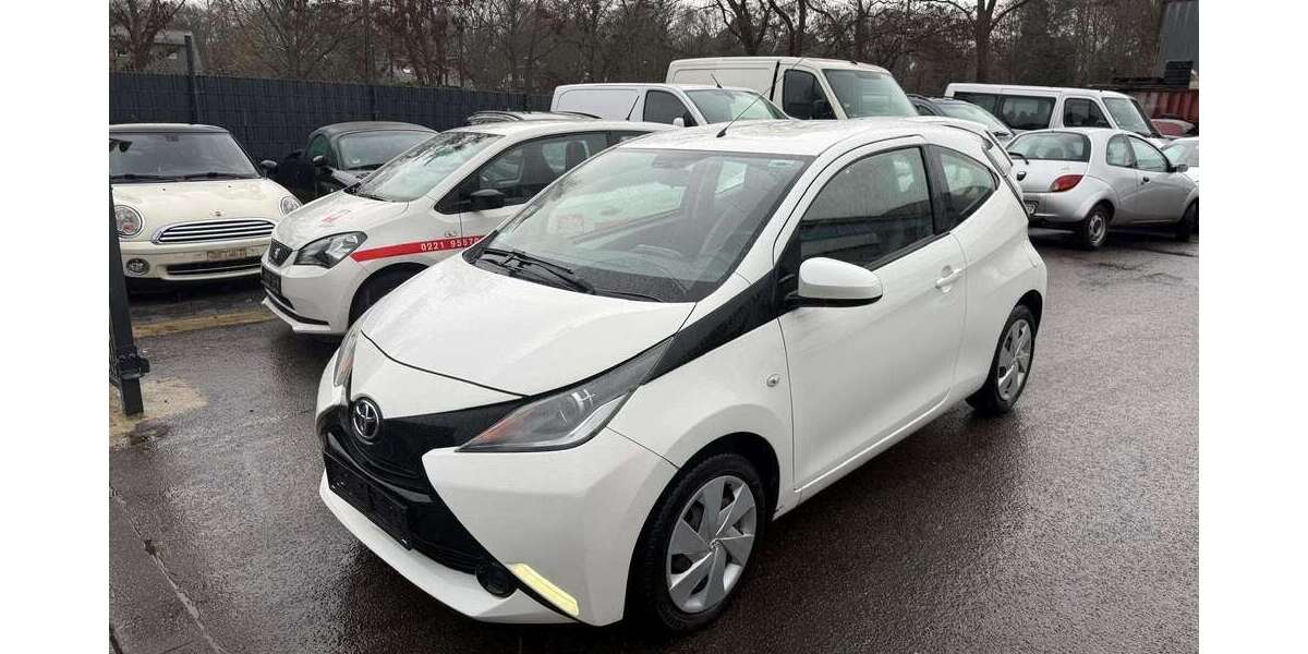 Toyota Aygo 126.135 km 4.300 &euro; Köln 51069