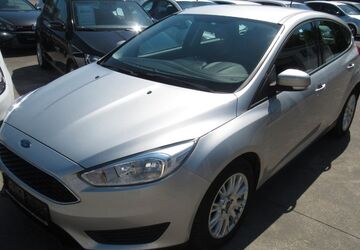 Ford Focus 45.000 km 11.300 &euro; Leverkusen 51371