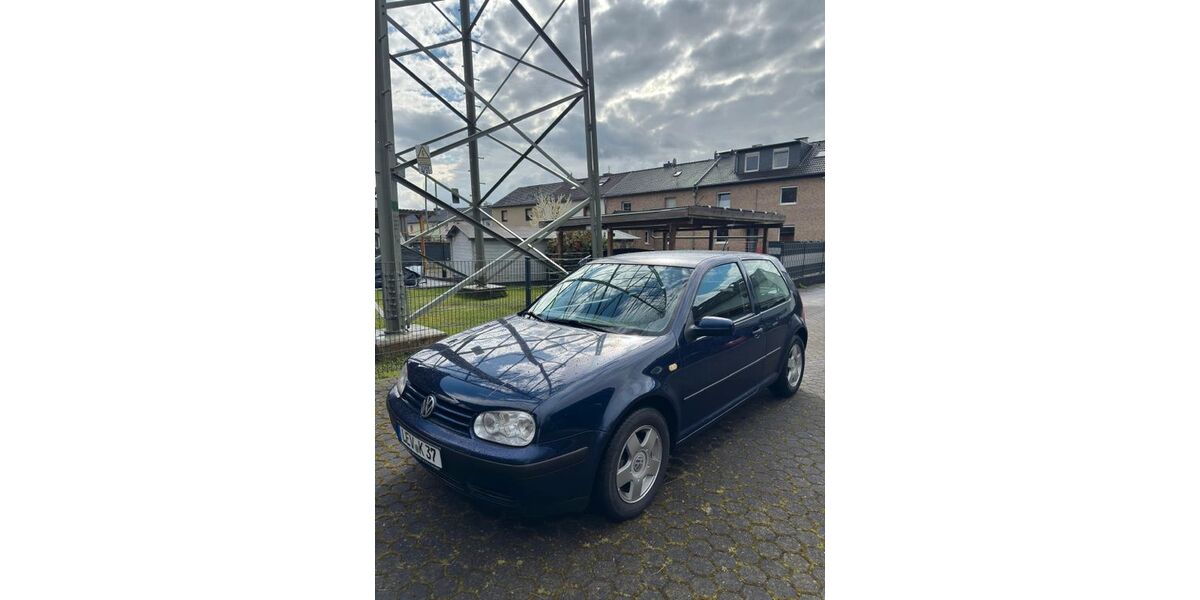 VW Golf 130.000 km 2.500 &euro; Leverkusen 51373