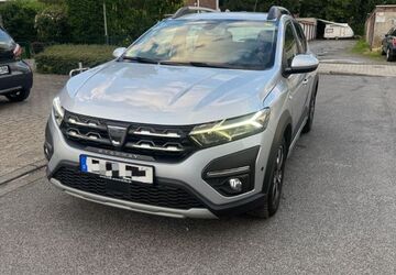 Dacia Sandero 41.400 km 13.390 &euro; Düsseldorf 40599