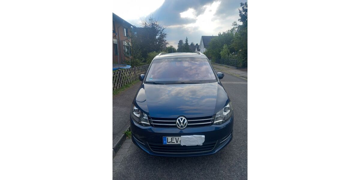 VW Sharan 256.000 km 8.695 &euro; leverkusen 51375