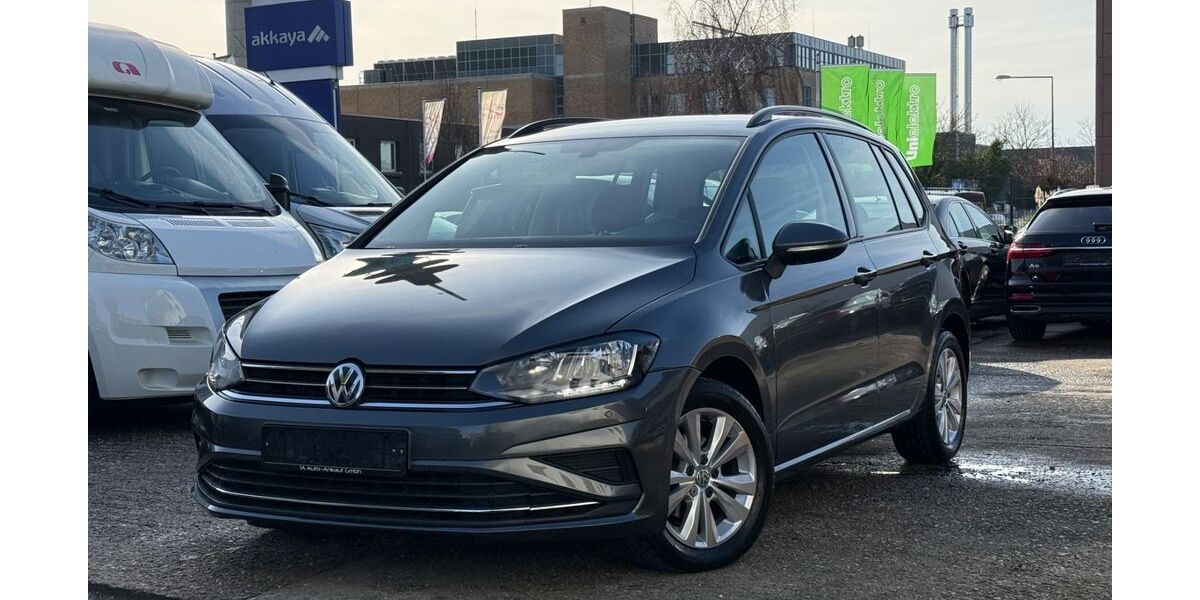 VW Golf 30.500 km 16.400 &euro; Köln 51105