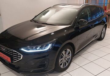 Ford Focus 66.100 km 18.500 &euro; Köln 51149