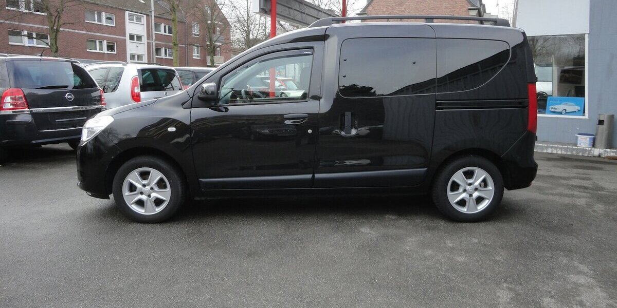 Dacia Dokker Comfort 1,6 Navi Klima SHZ R.Kamera 1.Hd 162.000 km 8.490 &euro; Neuss 41462