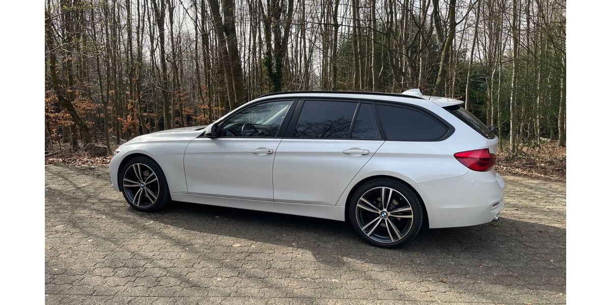 BMW 320 125.000 km 18.500 &euro; Leverkusen 51379