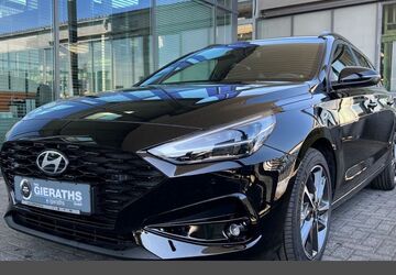 Hyundai i30 4.379 km 23.900 &euro; Bergisch Gladbach 51429