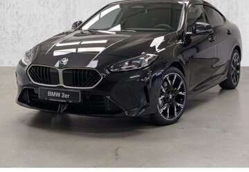 BMW 218 1.001 km 42.299 &euro; Düsseldorf 40595