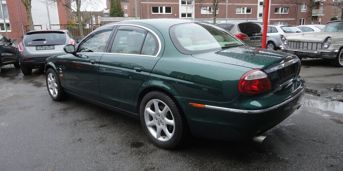 Jaguar S-Type 3.0 V6 Executive Autom Leder Navi Xenon 114.000 km 9.990 &euro; Neuss 41462