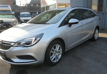 Opel Astra Edition 1,4 Klimatr. PDC V+H Allwetter Shz 90.000 km 8.990 &euro; Neuss 41462