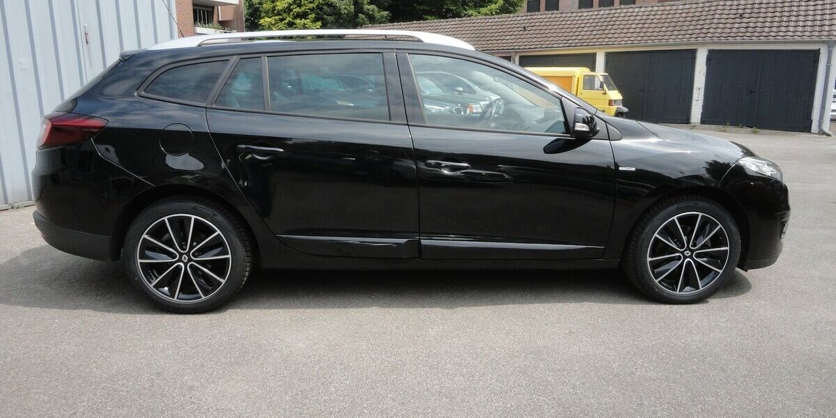 Renault Megane BOSE Edit. Klima.Kette+Reifen+Kuppl.Neu 150.000 km 5.790 &euro; Neuss 41462