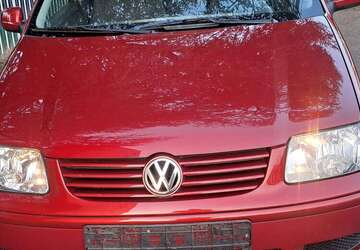 VW Polo 156.970 km 2.000 &euro; Düsseldorf 40549