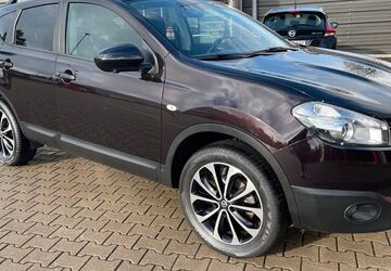 Nissan Qashqai 60.574 km 10.490 &euro; Troisdorf 53840