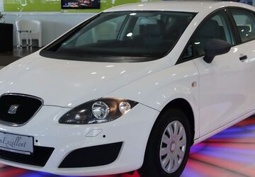 Seat Leon 97.719 km 6.950 &euro; Troisdorf (Köln/Bonn) 53842