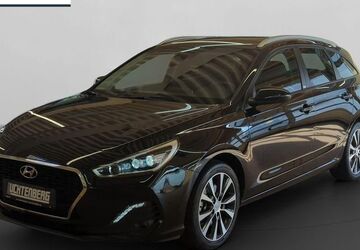 Hyundai i30 44.350 km 15.890 &euro; Leverkusen 51381