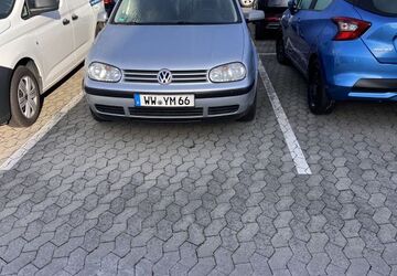 VW Golf 103.000 km 950 &euro; Leverkusen 51379