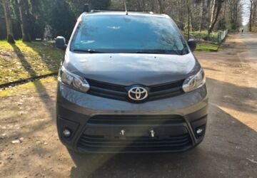 Toyota Andere 33.000 km 25.990 &euro; Langenfeld 40764