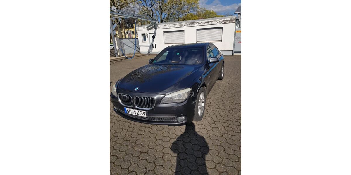 BMW 740 300.000 km 9.999 &euro; Troisdorf 53840