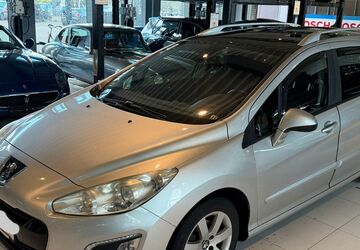 Peugeot 308 200.000 km 4.250 &euro; Brühl 50321