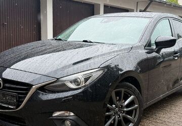 Mazda 3 208.000 km 5.840 &euro; Düsseldorf 40468