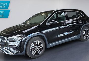 Mercedes-Benz GLA 200 12.000 km 38.190 &euro; Neuss 41464