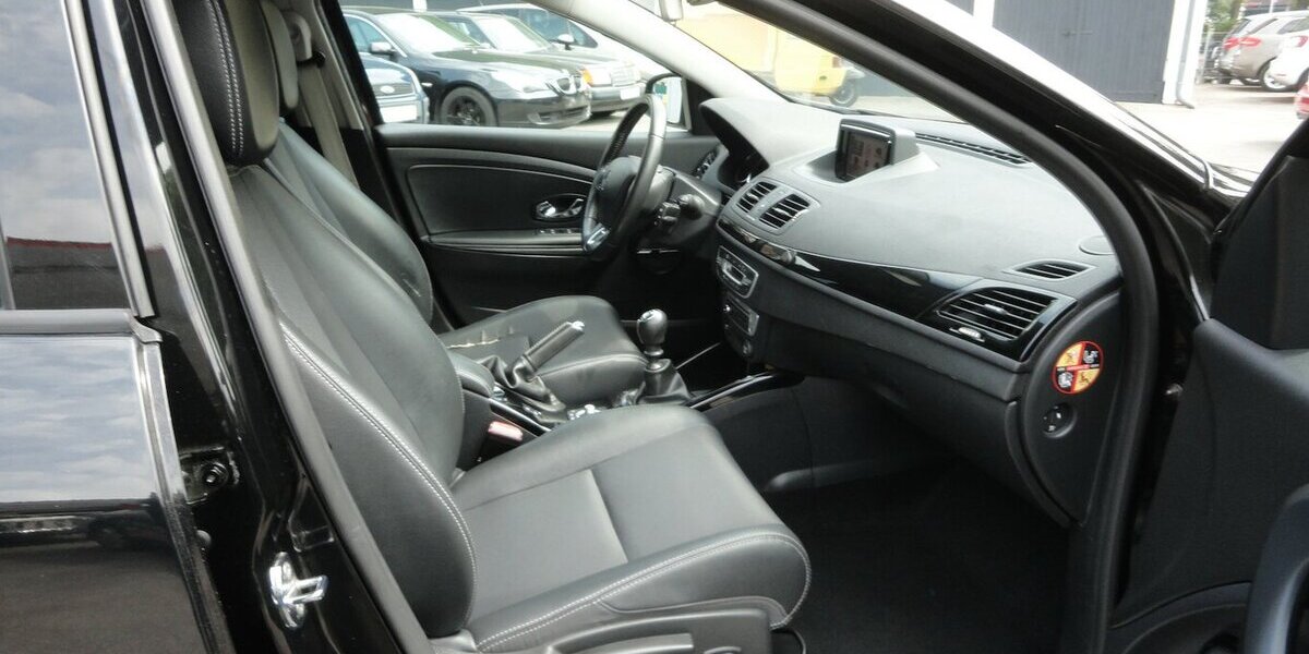 Renault Megane BOSE Edit. Klima.Kette+Reifen+Kuppl.Neu 150.000 km 5.790 &euro; Neuss 41462