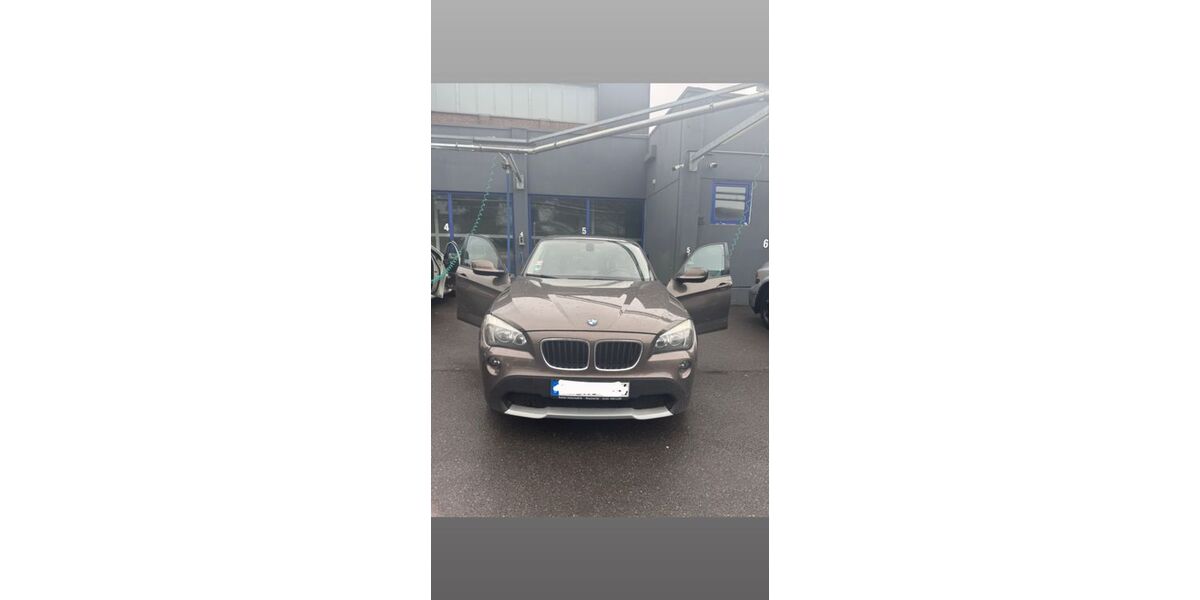 BMW X1 159.345 km 9.999 &euro; Solingen 42651