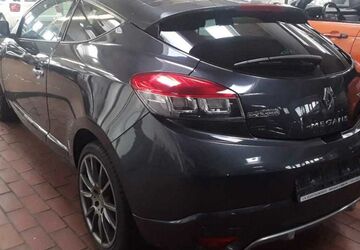 Renault Megane 107.450 km 8.898 &euro; Düsseldorf 40597