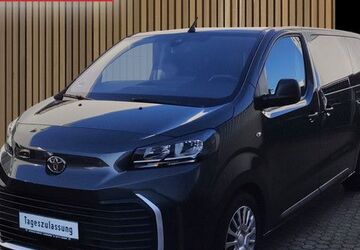 Toyota Proace (Verso) 3.900 km 41.490 &euro; Leverkusen 51381