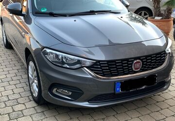 Fiat Tipo 129.880 km 6.990 &euro; Neuss 41464