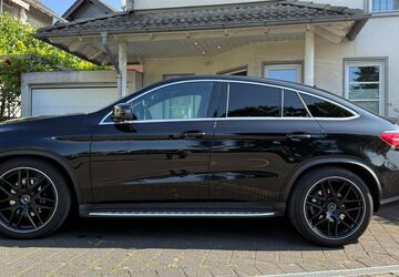 Mercedes-Benz GLE 350 134.000 km 41.500 &euro; Bergisch Gladbach 51469