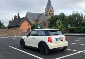 Mini ONE 147.800 km 6.800 &euro; Bergheim 50126