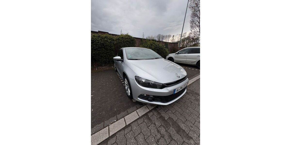 VW Scirocco 177.600 km 6.790 &euro; Leverkusen 51379