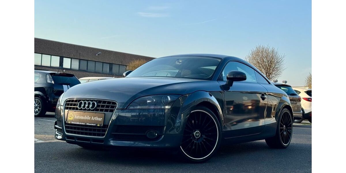 Audi TT 200.000 km 6.990 &euro; Düsseldorf 40233