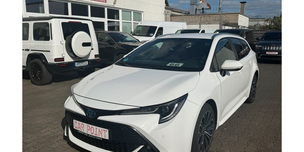 Toyota Corolla 61.000 km 23.450 &euro; Brühl 50321