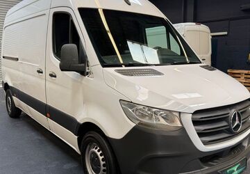 Mercedes-Benz Sprinter 198.000 km 25.950 &euro; Hilden 40721